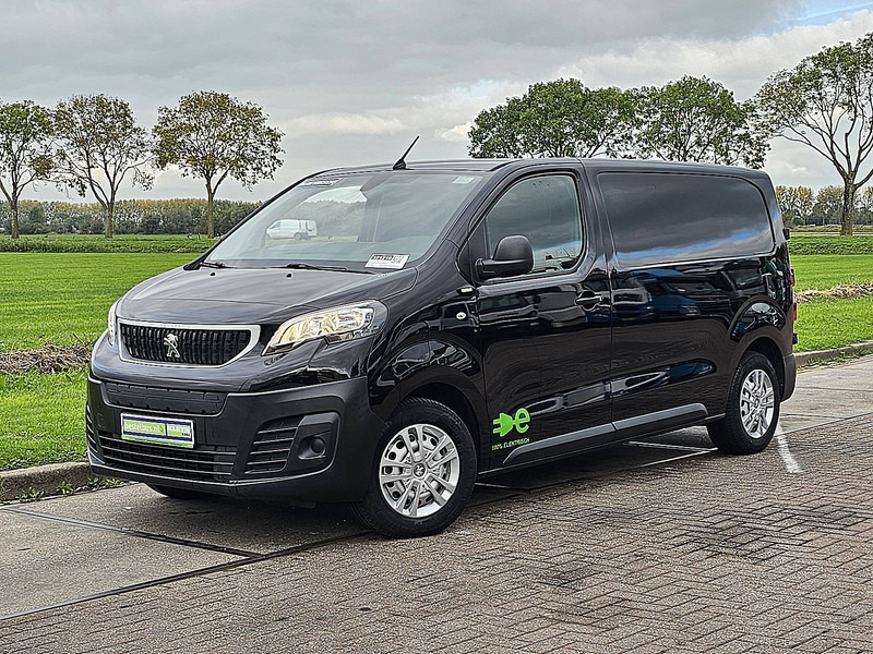 Peugeot e-Expert L2 50kWh Trekhaak! - Malá dodávka, Elektrická dodávka: obrázok 2 Peugeot e-Expert L2 50kWh Trekhaak! - Malá dodávka, Elektrická dodávka: obrázok 2