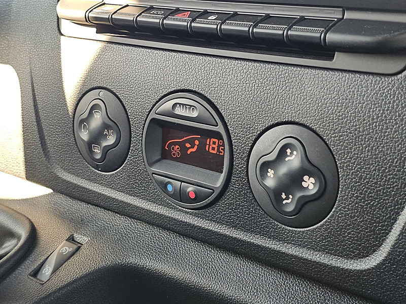 Furgon Renault Master T35 180 pk EURO6: obrázok 10 Furgon Renault Master T35 180 pk EURO6: obrázok 10