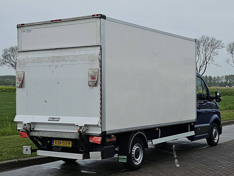 Volkswagen Crafter 35 2.0 ac EURO6 - Dodávka skriňová nadstavba: obrázok 3 Volkswagen Crafter 35 2.0 ac EURO6 - Dodávka skriňová nadstavba: obrázok 3