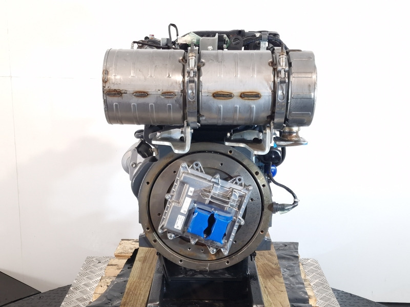 Kubota V2403-CR-T-EF02 New Engine (Plant) - Motor pre Stavebné stroje: obrázok 4 Kubota V2403-CR-T-EF02 New Engine (Plant) - Motor pre Stavebné stroje: obrázok 4