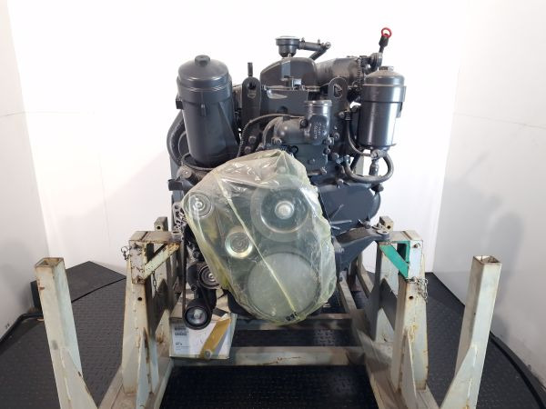 Mercedes Benz OM460LA.E3A/1-00 Engine (Industrial) CLAAS JAGUAR 930 NEW - Motor pre Priemyselný stroj: obrázok 5 Mercedes Benz OM460LA.E3A/1-00 Engine (Industrial) CLAAS JAGUAR 930 NEW - Motor pre Priemyselný stroj: obrázok 5