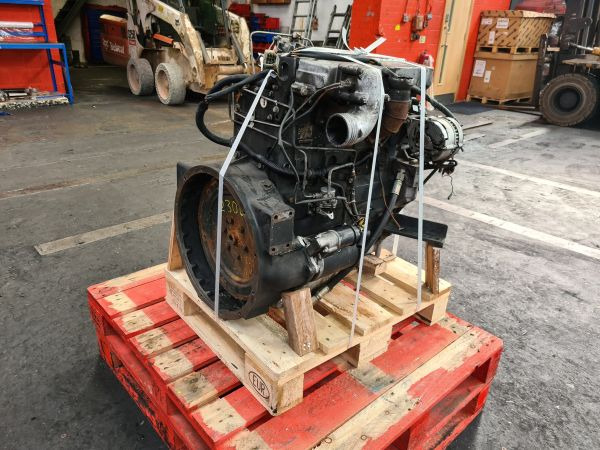 Perkins Perkins 1004 Non Turbo - Motor pre Priemyselný stroj: obrázok 2 Perkins Perkins 1004 Non Turbo - Motor pre Priemyselný stroj: obrázok 2