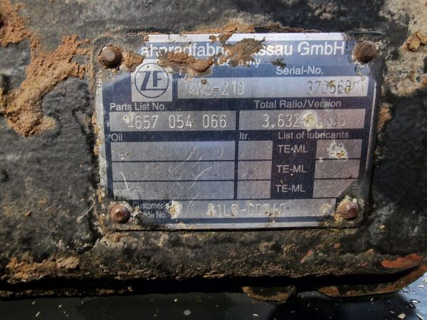 ZF Industrial/Hyundai 4WG-210 Gearbox - Prevodovka: obrázok 2 ZF Industrial/Hyundai 4WG-210 Gearbox - Prevodovka: obrázok 2