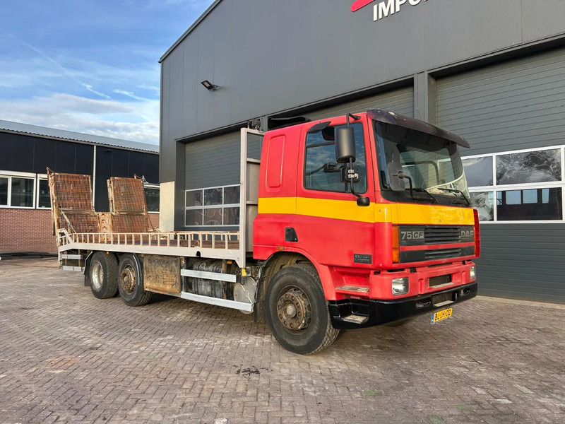 DAF CF75.250 - Nákladné vozidlo na prepravu automobilov: obrázok 2 DAF CF75.250 - Nákladné vozidlo na prepravu automobilov: obrázok 2