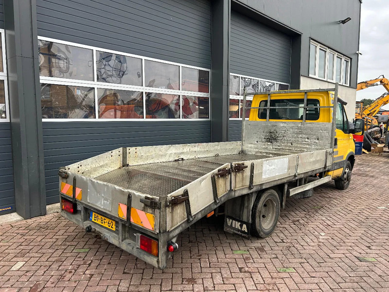 Iveco 50C13 - Nákladné vozidlo na prepravu automobilov: obrázok 3 Iveco 50C13 - Nákladné vozidlo na prepravu automobilov: obrázok 3