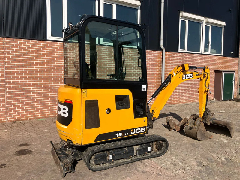JCB 19C-1 - Mini rýpadlo: obrázok 3 JCB 19C-1 - Mini rýpadlo: obrázok 3