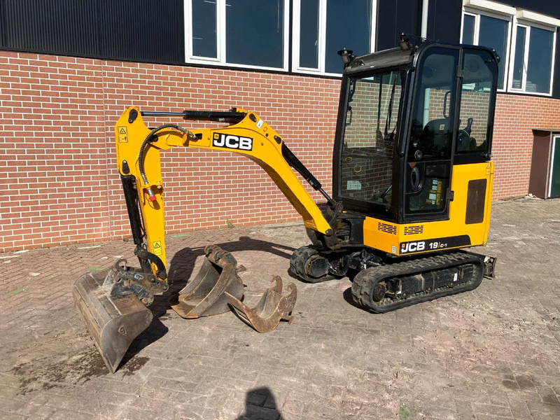 JCB 19C-1 - Mini rýpadlo: obrázok 1 JCB 19C-1 - Mini rýpadlo: obrázok 1