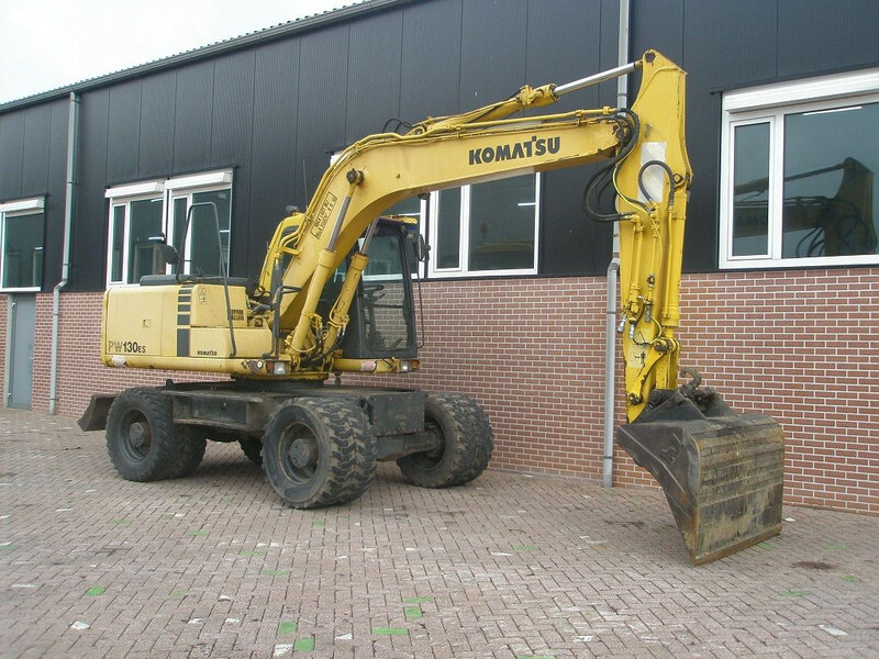 Komatsu PW 130ES-6K - Kolesové rýpadlo: obrázok 4 Komatsu PW 130ES-6K - Kolesové rýpadlo: obrázok 4