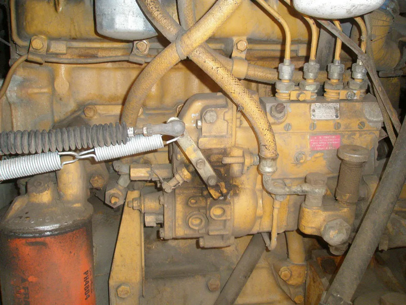 Komatsu W40-2 - Kolesový nakladač: obrázok 5 Komatsu W40-2 - Kolesový nakladač: obrázok 5