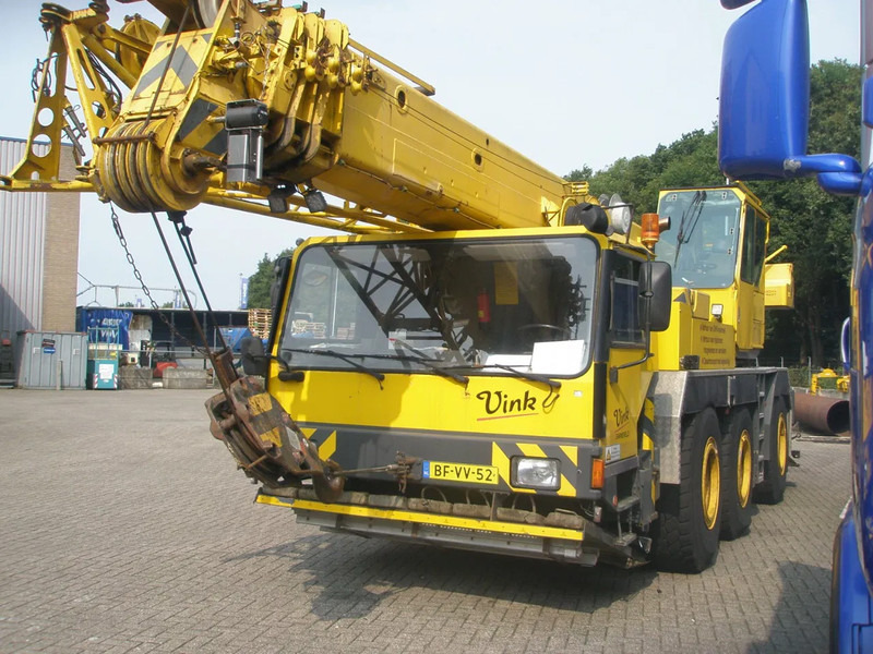 Liebherr LTM1040 - Žeriav pre všetky terény: obrázok 2 Liebherr LTM1040 - Žeriav pre všetky terény: obrázok 2