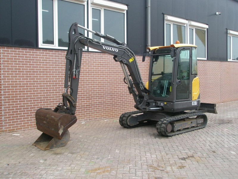 Volvo EC35D - Mini rýpadlo: obrázok 1 Volvo EC35D - Mini rýpadlo: obrázok 1