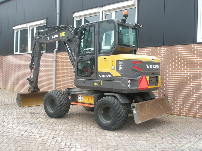 Volvo EW60E - Kolesové rýpadlo: obrázok 2 Volvo EW60E - Kolesové rýpadlo: obrázok 2