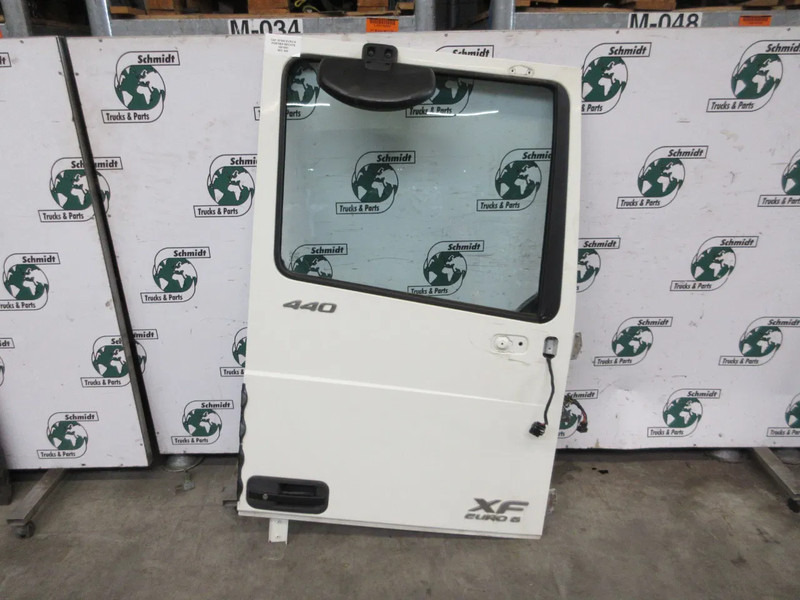 DAF 1881863 DEUR DAF XF 460 EURO 6 MODEL 2016 RECHTS - Dvere a diely pre Nákladné auto: obrázok 3 DAF 1881863 DEUR DAF XF 460 EURO 6 MODEL 2016 RECHTS - Dvere a diely pre Nákladné auto: obrázok 3