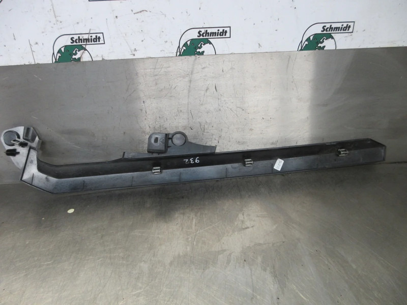 DAF 2340437//2340436 GRILL DEEL XG480 EURO 6 - Kabína a interiér pre Nákladné auto: obrázok 2 DAF 2340437//2340436 GRILL DEEL XG480 EURO 6 - Kabína a interiér pre Nákladné auto: obrázok 2