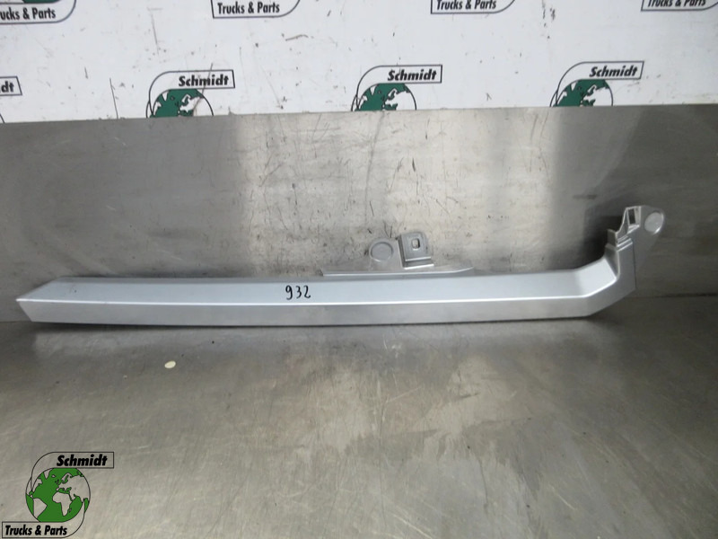 DAF 2340437//2340436 GRILL DEEL XG480 EURO 6 - Kabína a interiér pre Nákladné auto: obrázok 1 DAF 2340437//2340436 GRILL DEEL XG480 EURO 6 - Kabína a interiér pre Nákladné auto: obrázok 1