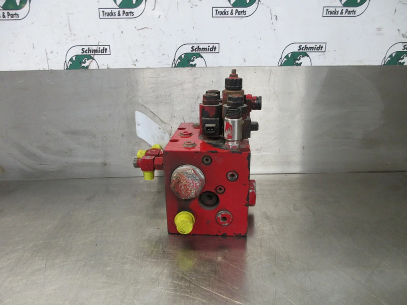 DAF VSE R 2792 // 11072745//A 08377.0.04 VENTIELBLOCK DAF GINAF - Hydraulika pre Nákladné auto: obrázok 2 DAF VSE R 2792 // 11072745//A 08377.0.04 VENTIELBLOCK DAF GINAF - Hydraulika pre Nákladné auto: obrázok 2