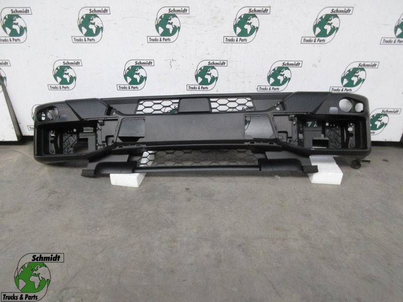 Iveco 5801690553 BUMPER IVECO EUROCARGO EURO 6 NIEUW - Nárazník pre Nákladné auto: obrázok 1 Iveco 5801690553 BUMPER IVECO EUROCARGO EURO 6 NIEUW - Nárazník pre Nákladné auto: obrázok 1