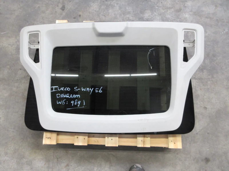 Iveco 5802254539 // 5802822183 DAKLUIK IVECO S WAY MODEL 2023 - Kabína a interiér pre Nákladné auto: obrázok 4 Iveco 5802254539 // 5802822183 DAKLUIK IVECO S WAY MODEL 2023 - Kabína a interiér pre Nákladné auto: obrázok 4