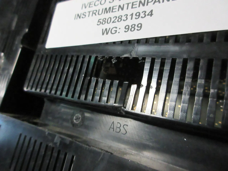 Iveco 5802831934 INSTUMENTENPANEEL IVECO S WAY MODEL 2023 - Palubná doska pre Nákladné auto: obrázok 4 Iveco 5802831934 INSTUMENTENPANEEL IVECO S WAY MODEL 2023 - Palubná doska pre Nákladné auto: obrázok 4