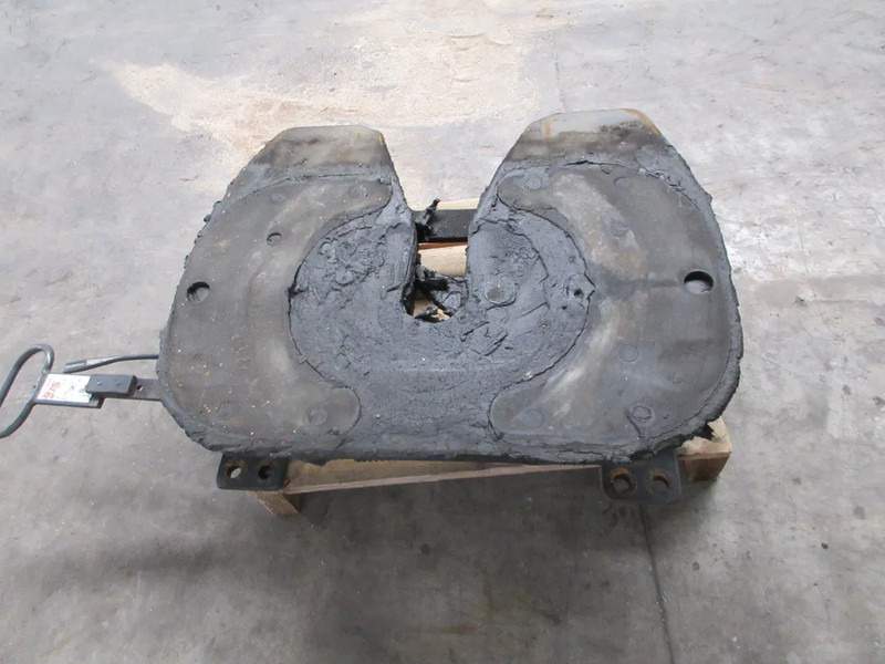 Mercedes-Benz 1845 A 000 315 06 09 SAF HOLLAND SCHOTEL BENZ 1845 MP4 // MP5 EURO 6 - Točnica pre Nákladné auto: obrázok 3 Mercedes-Benz 1845 A 000 315 06 09 SAF HOLLAND SCHOTEL BENZ 1845 MP4 // MP5 EURO 6 - Točnica pre Nákladné auto: obrázok 3