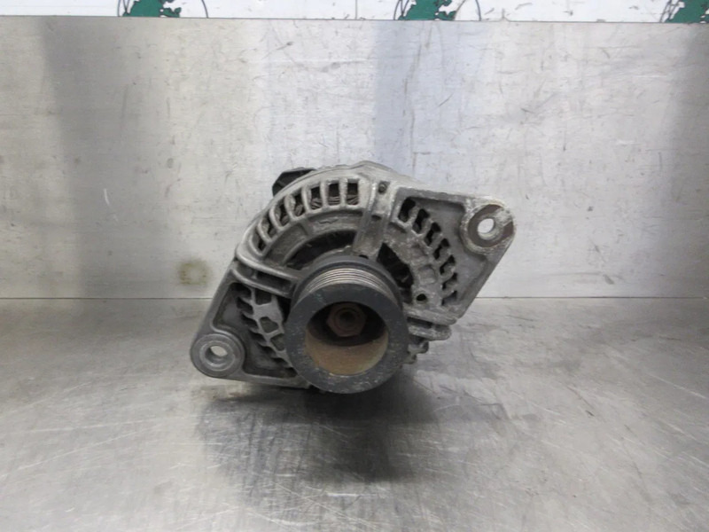 Volvo 22218393 // 22591472 DYNAMO VOLVO FM 370 EURO 6 - Alternátor pre Nákladné auto: obrázok 2 Volvo 22218393 // 22591472 DYNAMO VOLVO FM 370 EURO 6 - Alternátor pre Nákladné auto: obrázok 2