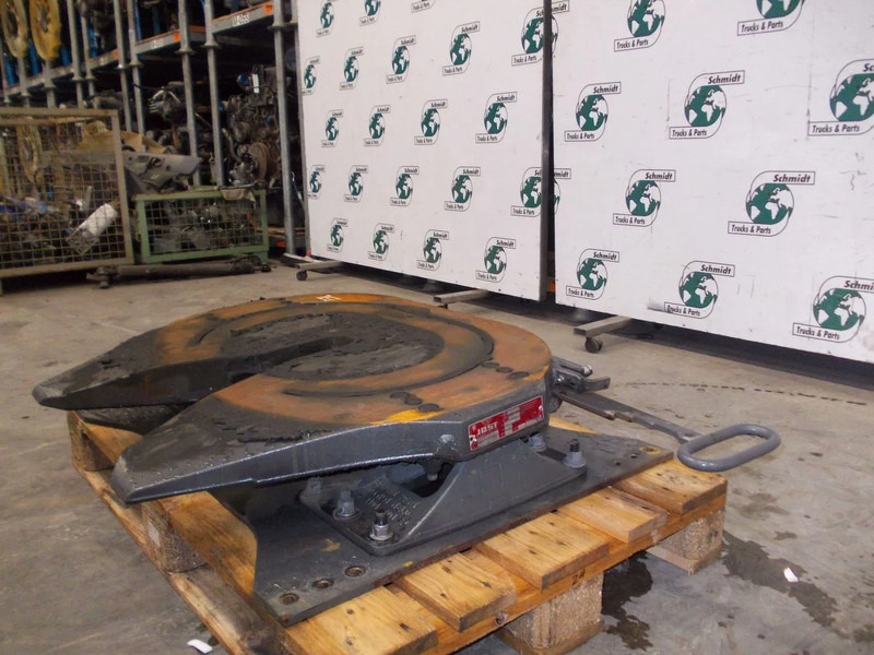 Volvo 3172647 // JOST / JSK37C185Z // D 152 // U20 3172647 // JOST / JSK37C185Z // D 152 // U20 VOLVO FM 420 EURO 6 - Točnica pre Nákladné auto: obrázok 2 Volvo 3172647 // JOST / JSK37C185Z // D 152 // U20 3172647 // JOST / JSK37C185Z // D 152 // U20 VOLVO FM 420 EURO 6 - Točnica pre Nákladné auto: obrázok 2