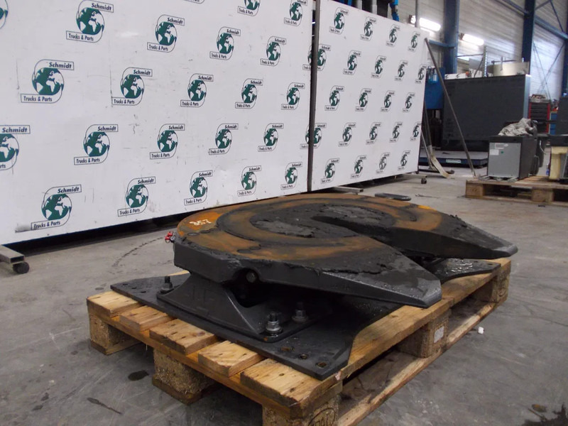 Volvo 3172647 // JOST / JSK37C185Z // D 152 // U20 3172647 // JOST / JSK37C185Z // D 152 // U20 VOLVO FM 420 EURO 6 - Točnica pre Nákladné auto: obrázok 3 Volvo 3172647 // JOST / JSK37C185Z // D 152 // U20 3172647 // JOST / JSK37C185Z // D 152 // U20 VOLVO FM 420 EURO 6 - Točnica pre Nákladné auto: obrázok 3