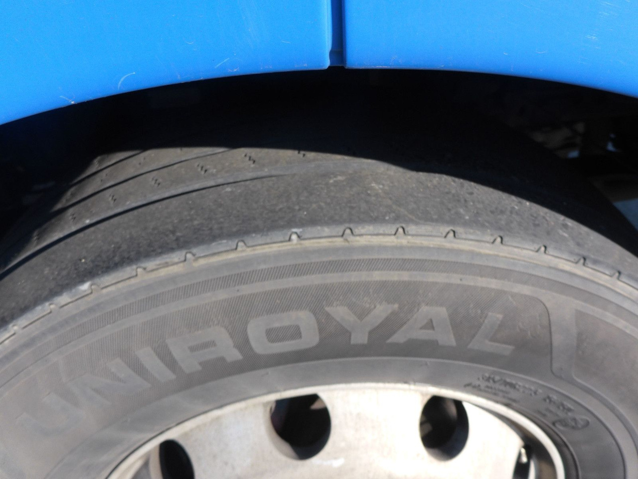 MAN TGX 18.440 Top Zustand Reifen 70 % grossesHaus - Ťahač: obrázok 4 MAN TGX 18.440 Top Zustand Reifen 70 % grossesHaus - Ťahač: obrázok 4