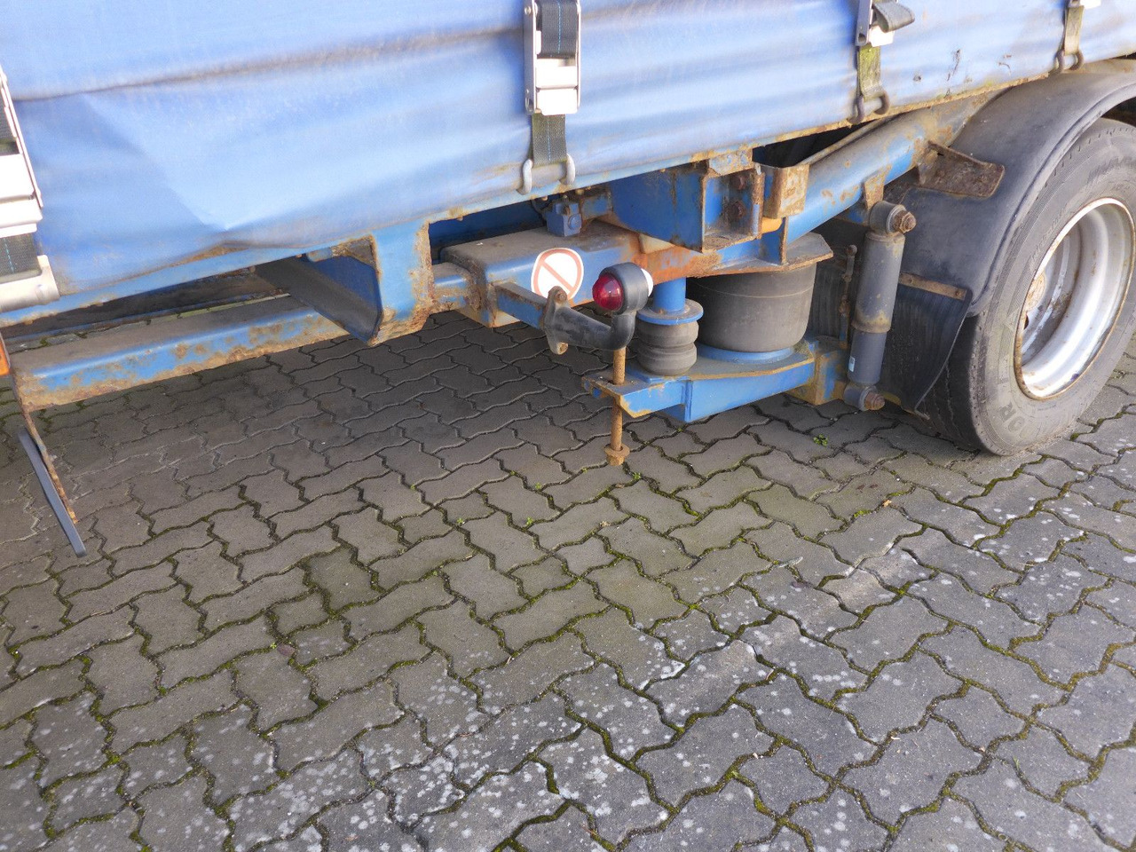 Tieflader mit starker 12 Tonnen Winde Top - Náves podvalník: obrázok 3 Tieflader mit starker 12 Tonnen Winde Top - Náves podvalník: obrázok 3