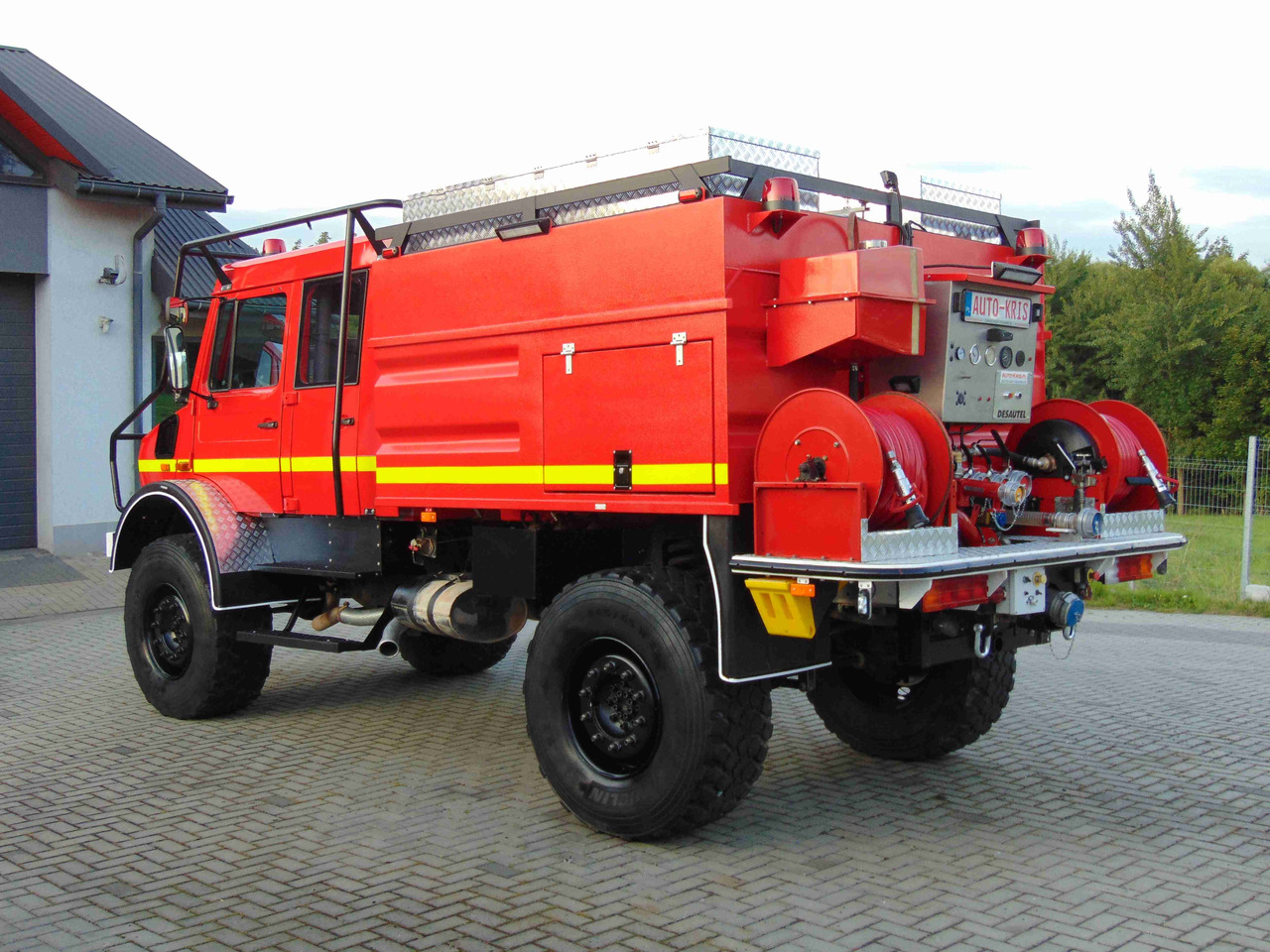 MERCEDES-BENZ Unimog U5000 4x4 DESAUTEL - 5000 WATER !!! - Hasičské vozidlo: obrázok 3 MERCEDES-BENZ Unimog U5000 4x4 DESAUTEL - 5000 WATER !!! - Hasičské vozidlo: obrázok 3