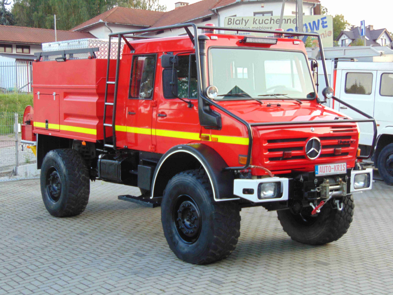 MERCEDES-BENZ Unimog U5000 4x4 DESAUTEL - 5000 WATER !!! - Hasičské vozidlo: obrázok 2 MERCEDES-BENZ Unimog U5000 4x4 DESAUTEL - 5000 WATER !!! - Hasičské vozidlo: obrázok 2