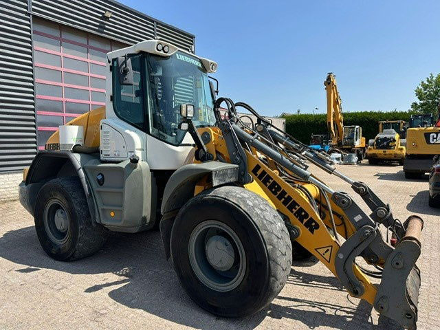 Liebherr L538 - Kolesový nakladač: obrázok 3 Liebherr L538 - Kolesový nakladač: obrázok 3