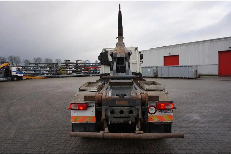 DAF CF410 / ENGINE RUNNING / DEB / ACC / LWDS / HOOK 18TON / LIFT AXLE / ONLY:375782 KM / AIRCO / AUTOMATIC / EURO-6 / 2016 - Hákový nosič kontajnerov: obrázok 5 DAF CF410 / ENGINE RUNNING / DEB / ACC / LWDS / HOOK 18TON / LIFT AXLE / ONLY:375782 KM / AIRCO / AUTOMATIC / EURO-6 / 2016 - Hákový nosič kontajnerov: obrázok 5