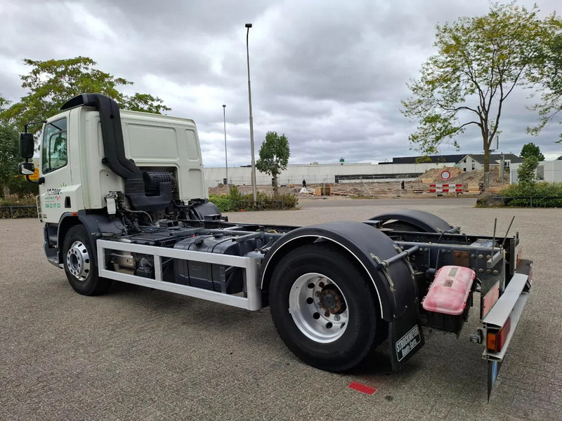 DAF CF75-250 / ADR / ONLY:320740 KM / PTO / INLINER / ALCOA / GOOD CONDITION / MANUAL / EURO-5 / 2011 - Podvozek s kabinou: obrázok 3 DAF CF75-250 / ADR / ONLY:320740 KM / PTO / INLINER / ALCOA / GOOD CONDITION / MANUAL / EURO-5 / 2011 - Podvozek s kabinou: obrázok 3