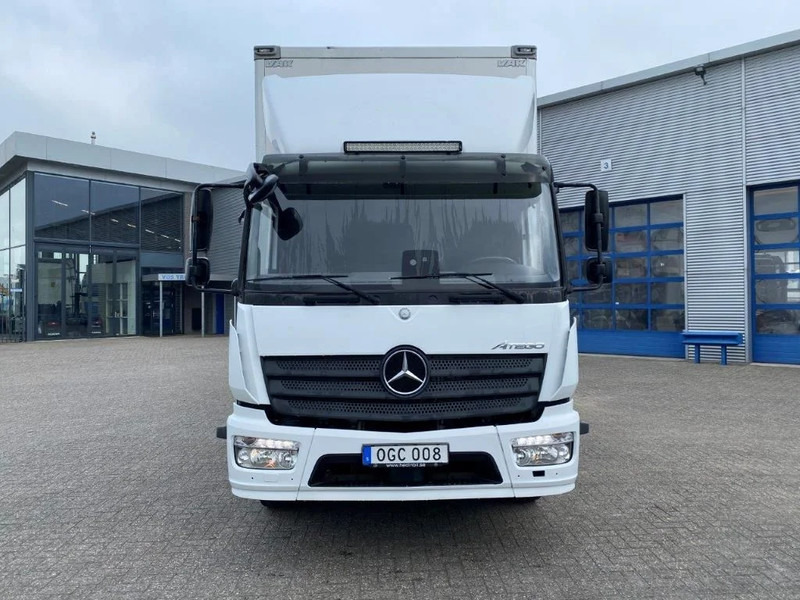 Skříňový nákladní auto Mercedes-Benz ATEGO 1624 / AUTOMATIC / CLOSED BOX / SIDE DOORS / AIRCO / LWDS / FCW / EURO-6 / 2016: obrázok 10 Skříňový nákladní auto Mercedes-Benz ATEGO 1624 / AUTOMATIC / CLOSED BOX / SIDE DOORS / AIRCO / LWDS / FCW / EURO-6 / 2016: obrázok 10