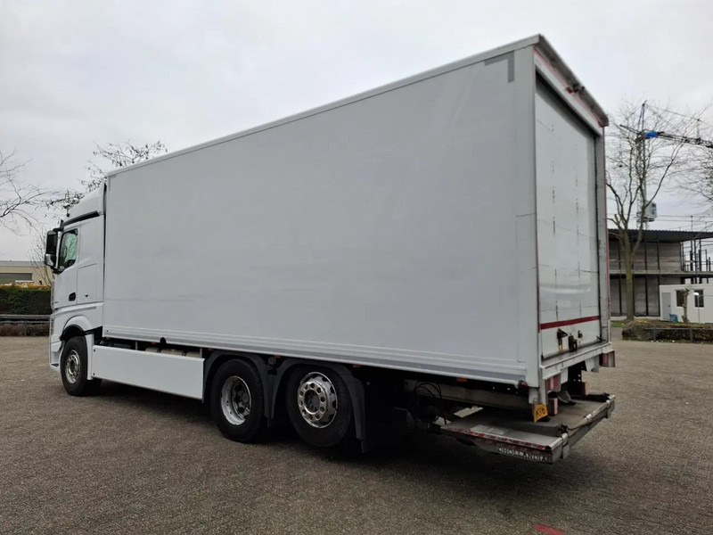 Mercedes-Benz Actros 2843 / NL TRUCK / TUV:08-01-2026 / LIFT+LENKACHSE / SMART TACHO / NAVI / PLATFORM 1500 KG / 2XBED / EURO-6 / 2015 - Skříňový nákladní auto: obrázok 3 Mercedes-Benz Actros 2843 / NL TRUCK / TUV:08-01-2026 / LIFT+LENKACHSE / SMART TACHO / NAVI / PLATFORM 1500 KG / 2XBED / EURO-6 / 2015 - Skříňový nákladní auto: obrázok 3