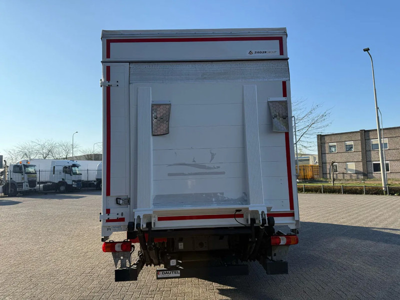 Mercedes-Benz Atego 821L / GERMAN TRUCK / ONLY:21672 KM / PLATFORM 1500KG / SMARTKEYS / CURTAIN SAILS / AIRCO / AUTOMATIC / EURO-6 / 2023 - Skříňový nákladní auto: obrázok 5 Mercedes-Benz Atego 821L / GERMAN TRUCK / ONLY:21672 KM / PLATFORM 1500KG / SMARTKEYS / CURTAIN SAILS / AIRCO / AUTOMATIC / EURO-6 / 2023 - Skříňový nákladní auto: obrázok 5