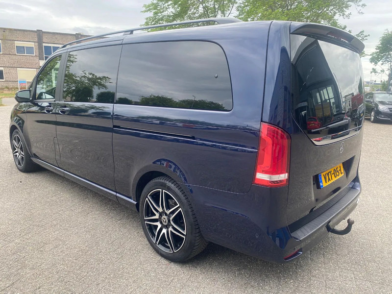 Mercedes-Benz V-Klasse 250 / XXL / AMG / FULL OPTION / LEATHER / PARK+SEATHEAT / BURMESTER / TUV:04-05-2026 / 360 CAMERA / 2023 - Automobil: obrázok 3 Mercedes-Benz V-Klasse 250 / XXL / AMG / FULL OPTION / LEATHER / PARK+SEATHEAT / BURMESTER / TUV:04-05-2026 / 360 CAMERA / 2023 - Automobil: obrázok 3