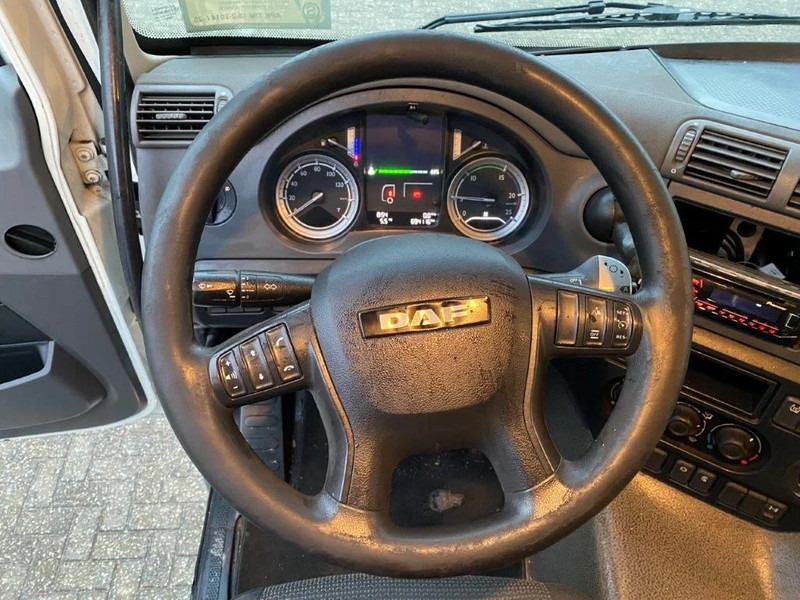 Ťahač DAF CF370 / NICE CLEAN NL TRUCK / TYRES 80% / AUTOMATIC / EURO-6 / 2015: obrázok 15