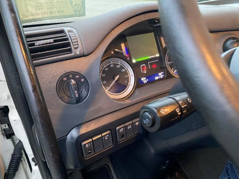 Ťahač DAF CF370 / NICE CLEAN NL TRUCK / TYRES 80% / AUTOMATIC / EURO-6 / 2015: obrázok 12