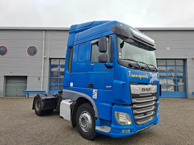 DAF XF106-480 / INTARDER / TUV:08-05-2026 / LWDS / FRIDGE / AUTOMATIC / EURO-6 / 2018 - Ťahač: obrázok 2 DAF XF106-480 / INTARDER / TUV:08-05-2026 / LWDS / FRIDGE / AUTOMATIC / EURO-6 / 2018 - Ťahač: obrázok 2