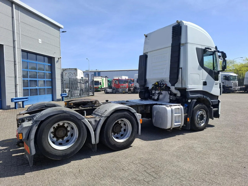 Iveco Stralis 440 / HYDRAULICS / BOOGIE / FRIDGE / 2XBED / 620664 KM / AIRCO / AUTOMATIC / EURO-6 / 2015 - Ťahač: obrázok 5 Iveco Stralis 440 / HYDRAULICS / BOOGIE / FRIDGE / 2XBED / 620664 KM / AIRCO / AUTOMATIC / EURO-6 / 2015 - Ťahač: obrázok 5