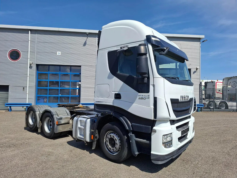 Iveco Stralis 440 / HYDRAULICS / BOOGIE / FRIDGE / 2XBED / 620664 KM / AIRCO / AUTOMATIC / EURO-6 / 2015 - Ťahač: obrázok 2 Iveco Stralis 440 / HYDRAULICS / BOOGIE / FRIDGE / 2XBED / 620664 KM / AIRCO / AUTOMATIC / EURO-6 / 2015 - Ťahač: obrázok 2