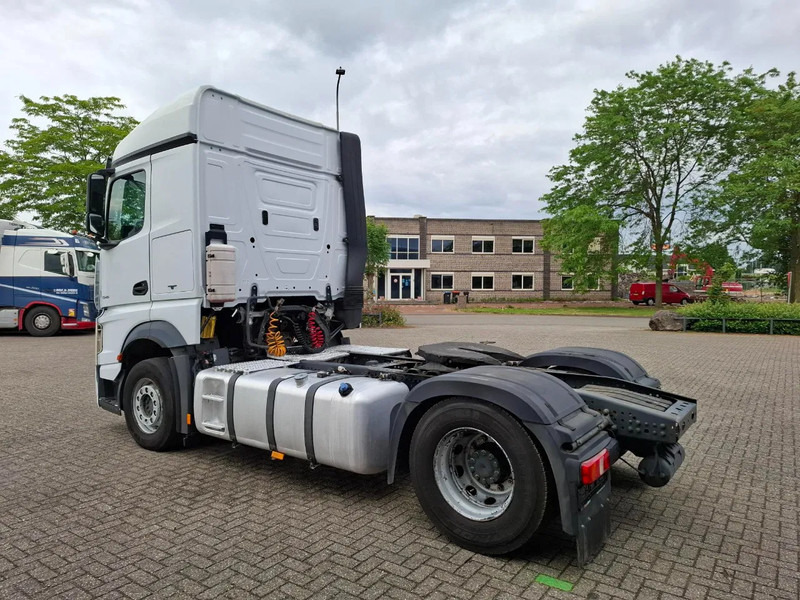 Mercedes-Benz Actros 1945 / DOUBLE TANK / ONLY:508736 KM / 2XBED / FRIDGE / AUTOMATIC / EURO-6 / 2015 - Ťahač: obrázok 3 Mercedes-Benz Actros 1945 / DOUBLE TANK / ONLY:508736 KM / 2XBED / FRIDGE / AUTOMATIC / EURO-6 / 2015 - Ťahač: obrázok 3