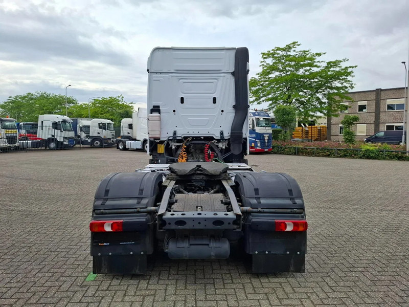 Mercedes-Benz Actros 1945 / DOUBLE TANK / ONLY:508736 KM / 2XBED / FRIDGE / AUTOMATIC / EURO-6 / 2015 - Ťahač: obrázok 4 Mercedes-Benz Actros 1945 / DOUBLE TANK / ONLY:508736 KM / 2XBED / FRIDGE / AUTOMATIC / EURO-6 / 2015 - Ťahač: obrázok 4