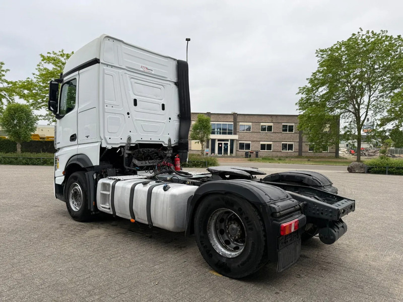 Mercedes-Benz Actros 1945 / HYDRAULICS / LWDS / AIRCO / SMART TACHO / 2XBED / FRIDGE / AUTOMATIC / EURO-6 / 2019 - Ťahač: obrázok 3 Mercedes-Benz Actros 1945 / HYDRAULICS / LWDS / AIRCO / SMART TACHO / 2XBED / FRIDGE / AUTOMATIC / EURO-6 / 2019 - Ťahač: obrázok 3