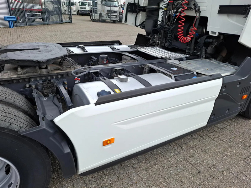 Ťahač Renault T460 Comfort / CLEAN NL TRUCK / TUV:12-02-2026 / DOUBLE TANK / ACC / LWDS / FRIDGE / 2XBED / AUTOMATIC / EURO-6 / 2019: obrázok 9