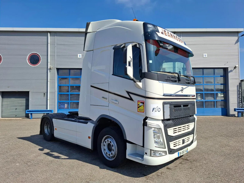 Volvo FH4-460 / VEB+ / DOUBLE TANK / FRIDGE / AUTOMATIC / EURO-6 / 2018 - Ťahač: obrázok 2 Volvo FH4-460 / VEB+ / DOUBLE TANK / FRIDGE / AUTOMATIC / EURO-6 / 2018 - Ťahač: obrázok 2