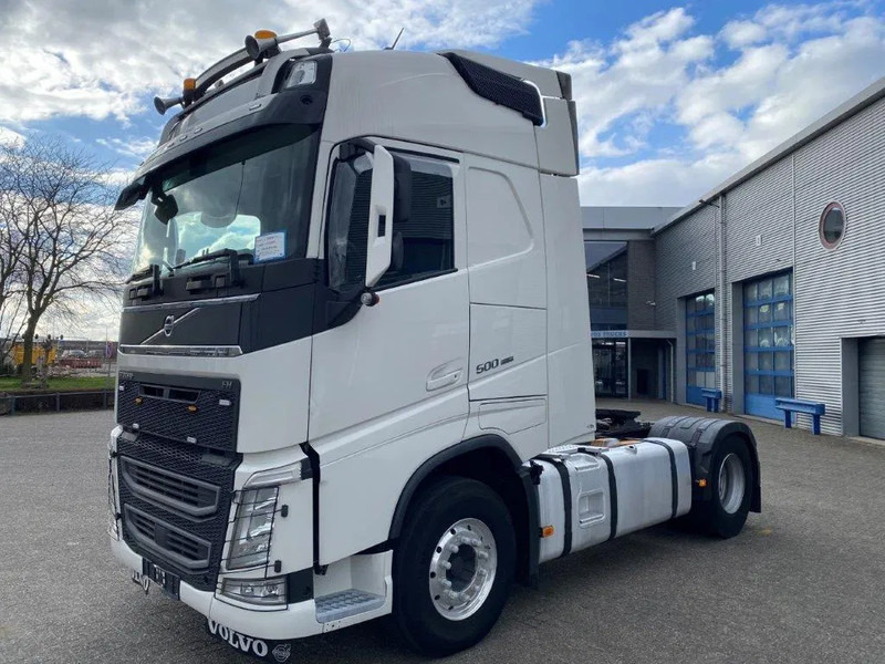 Volvo FH4-500 / VEB+ / HYDRAULICS / LWDS / I-PARCOOL / FRIDGE / AUTOMATIC / EURO-6 / 2018 - Ťahač: obrázok 1 Volvo FH4-500 / VEB+ / HYDRAULICS / LWDS / I-PARCOOL / FRIDGE / AUTOMATIC / EURO-6 / 2018 - Ťahač: obrázok 1