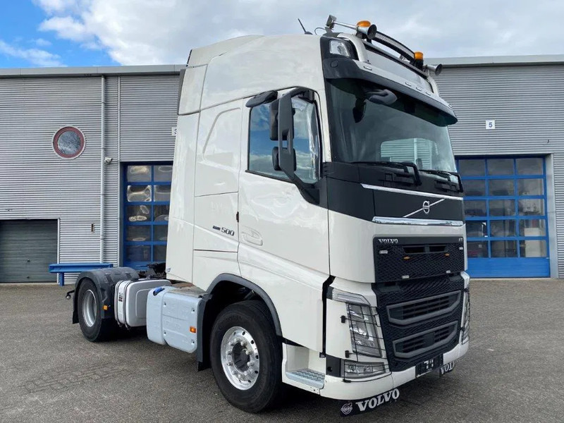 Volvo FH4-500 / VEB+ / HYDRAULICS / LWDS / I-PARCOOL / FRIDGE / AUTOMATIC / EURO-6 / 2018 - Ťahač: obrázok 2 Volvo FH4-500 / VEB+ / HYDRAULICS / LWDS / I-PARCOOL / FRIDGE / AUTOMATIC / EURO-6 / 2018 - Ťahač: obrázok 2
